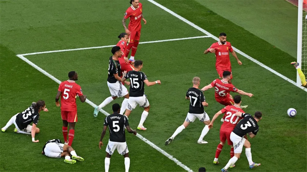 ماذا قدم محمد صلاح في مباراة ليفربول وآرسنال بـ الدوري الإنجليزي؟ ماذا قدم محمد صلاح في مباراة ليفربول وآرسنال بـ الدوري الإنجليزي؟