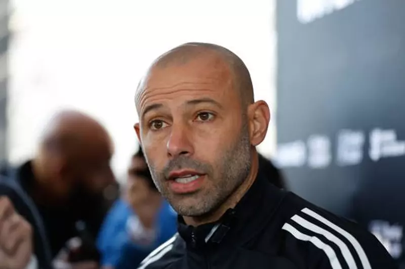 منافس الأهلي: ماسكيرانو: أخبرت اللاعبين أننا نواجه مشكلة مع فيلادلفيا.. وأنا أتحمل نتيجة المباراة. منافس الأهلي: ماسكيرانو: أخبرت اللاعبين أننا نواجه مشكلة مع فيلادلفيا.. وأنا أتحمل نتيجة المباراة.