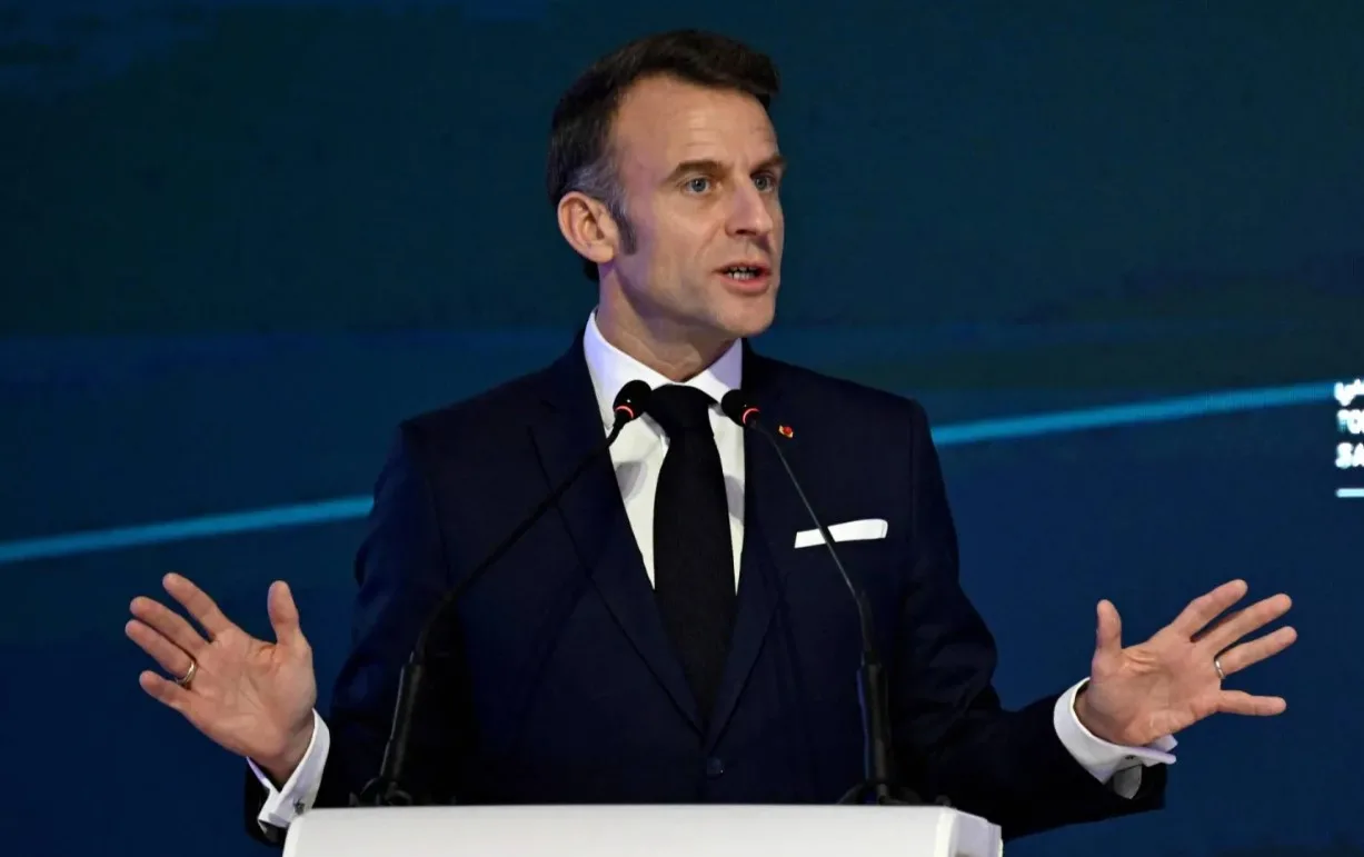 ماكرون يهاجم روسيا لعدم قبولها بوقف إطلاق النار في أوكرانيا ماكرون يهاجم روسيا لعدم قبولها بوقف إطلاق النار في أوكرانيا
