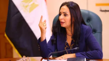 مايا مرسي تستعرض استراتيجية تحسين مؤسسات الدفاع الاجتماعي في جميع أنحاء البلاد