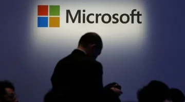 مايكروسوفت تكتشف وتوقف برمجية خبيثة تسرق بيانات مئات الآلاف من الكمبيوترات عالمياً