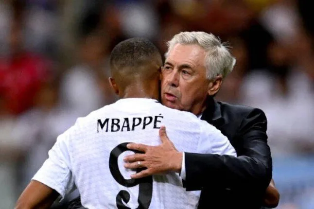 مبابي يوجه وداعًا مؤثرًا لأنشيلوتي قبل خوضه المباراة الأخيرة مع ريال مدريد مبابي يوجه وداعًا مؤثرًا لأنشيلوتي قبل خوضه المباراة الأخيرة مع ريال مدريد
