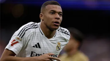مبابي يُعلن تتويجه بلقب لاعب الموسم في ريال مدريد ويشدد: الجميع يتطلع إلينا أبطالًا في كأس العالم للأندية.
