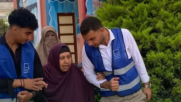 مبادرة حياة كريمة تطلق قافلة طبية متكاملة لسكان البحيرة مبادرة حياة كريمة تطلق قافلة طبية متكاملة لسكان البحيرة
