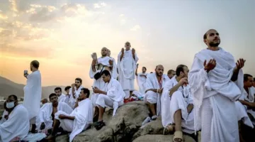 متى يبدأ ذو الحجة 1446؟ توقيت وقفة عرفات وأول أيام عيد الأضحى 2025