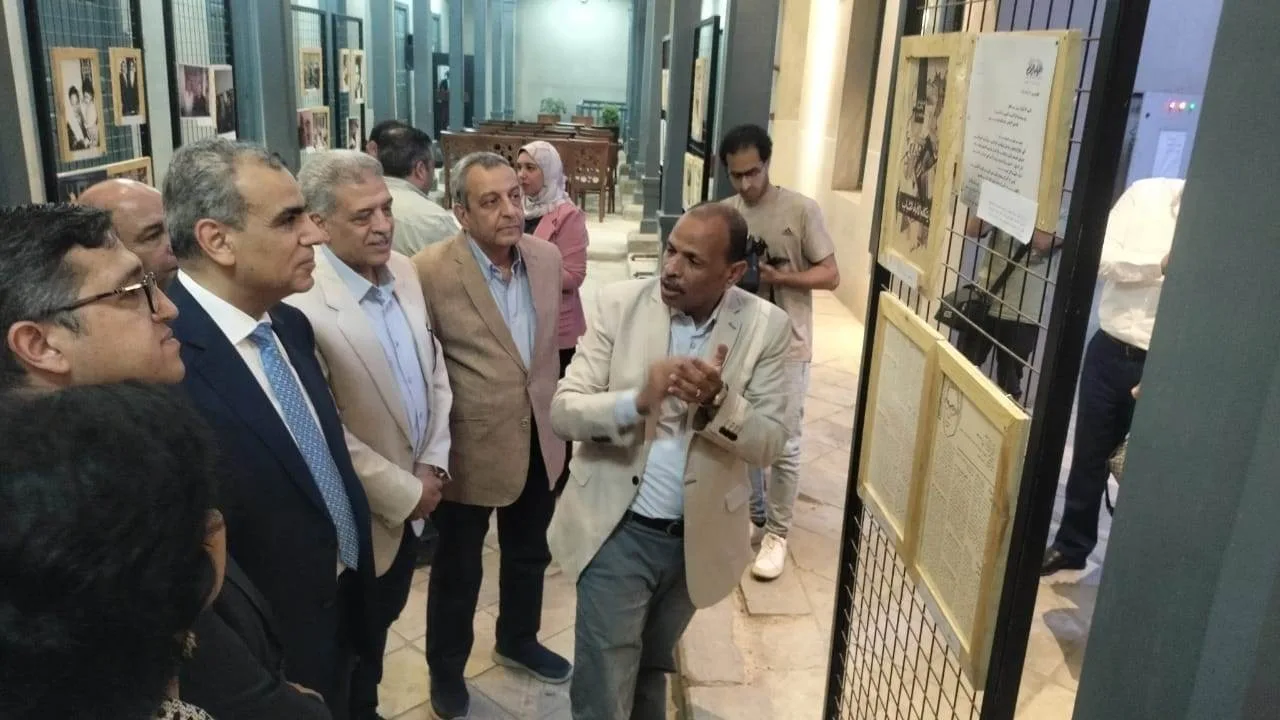 مثقفون بمتحف نجيب محفوظ يرصدون ملامح تجربة الغيطاني الصحفية والإبداعية
