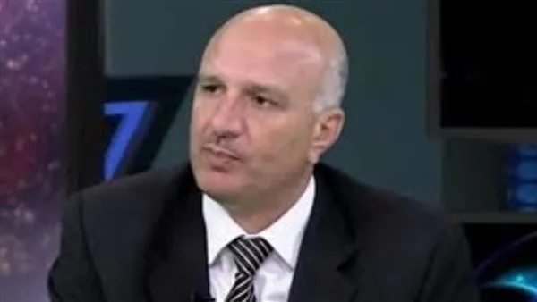 مجدي المتناوي: المحكمة الرياضية قد تؤجل إعلان بطل الدوري حتى حل قضية القمة. مجدي المتناوي: المحكمة الرياضية قد تؤجل إعلان بطل الدوري حتى حل قضية القمة.