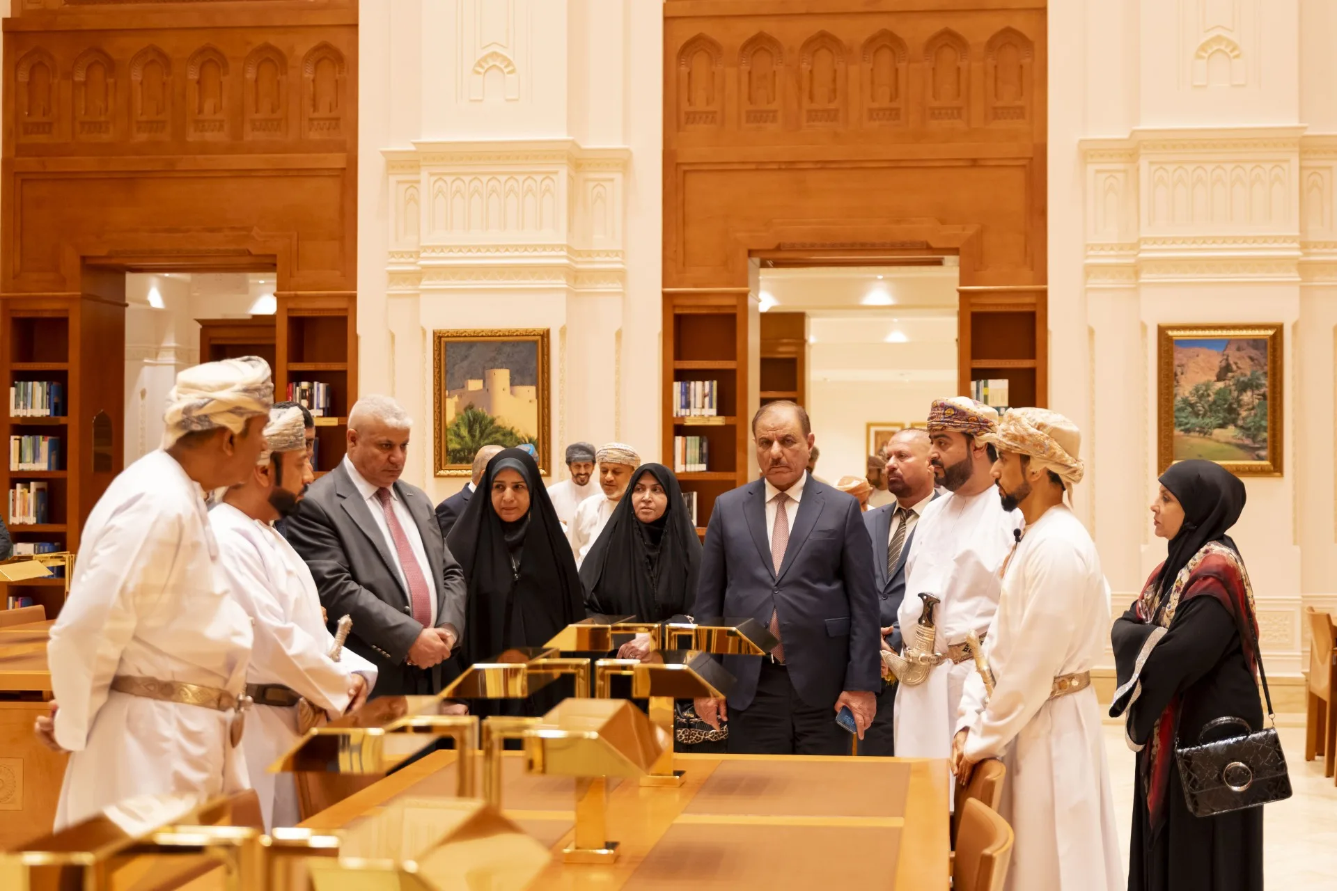 مجلس الشورى يستضيف وفدًا من البرلمان العراقي مجلس الشورى يستضيف وفدًا من البرلمان العراقي