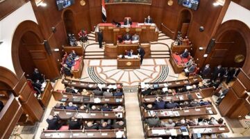 مجلس الشيوخ يبدأ النقاش حول "تجديد الخطاب الديني"