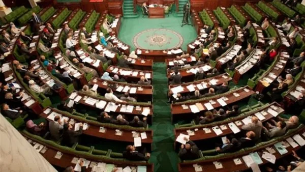 مجلس النواب الليبي يطلب من المصرف المركزي تجميد حسابات الجهات المدعومة من الخزانة العامة مجلس النواب الليبي يطلب من المصرف المركزي تجميد حسابات الجهات المدعومة من الخزانة العامة