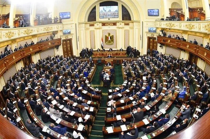 مجلس النواب يقر رسمياً الزيادة السنوية للموظفين مجلس النواب يقر رسمياً الزيادة السنوية للموظفين