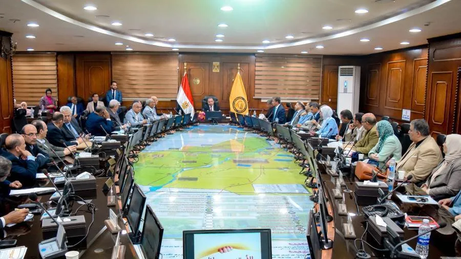 مجلس جامعة بني سويف يوافق على عقد عدة ندوات توعوية بكليات الجامعة