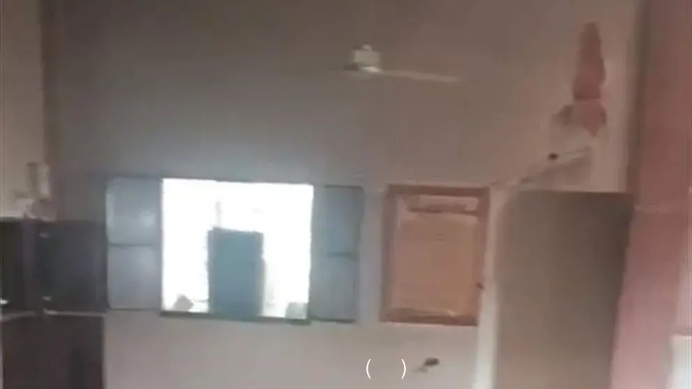 مجهولون يضرمون النار في جامع بلدة حوش السيد علي (فيديو)