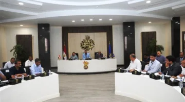 محافظ أسوان: تقدم ملحوظ في إنجاز مشاريع “حياة كريمة” خلال الأشهر الستة الأخيرة
