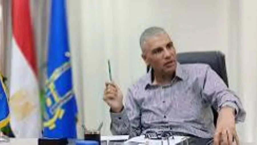 محافظ أسوان: يثني على الجهود الكبيرة التي أسفرت عن إجراء أكثر من 20 عملية جراحية وتوظيف 200 استشاري وأخصائي في التخصصات النادرة وتوزيعهم على المستشفيات المتنوعة. محافظ أسوان: يثني على الجهود الكبيرة التي أسفرت عن إجراء أكثر من 20 عملية جراحية وتوظيف 200 استشاري وأخصائي في التخصصات النادرة وتوزيعهم على المستشفيات المتنوعة.