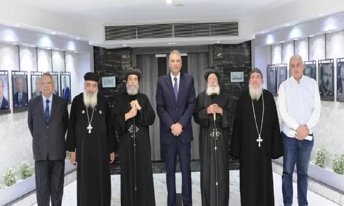 محافظ أسوان يستقبل بعثة من الكنيسة الأرثوذكسية للاحتفال بعيد الأضحى محافظ أسوان يستقبل بعثة من الكنيسة الأرثوذكسية للاحتفال بعيد الأضحى
