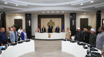 محافظ أسوان يطلق حملة “أسوان خالية من الإدمان” بحضور رئيس الجامعة
