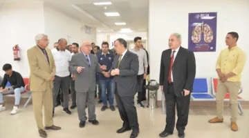 محافظ أسيوط يتفقد جامعة بدر ويشارك في جولة للقافلة الطبية المجانية ومعرض الفن لطلاب الفنون التطبيقية.