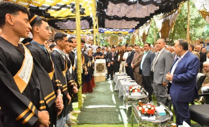 محافظ أسيوط يشهد حفل تكريم خريجي الصف الثالث الثانوي بمدرسة باقور الثانوية المشتركة