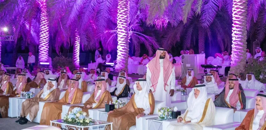 محافظ الأحساء يطلق مشروع منتجع “دوست D2” السياحي محافظ الأحساء يطلق مشروع منتجع “دوست D2” السياحي