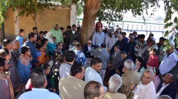 محافظ الأقصر يتناول احتياجات سكان مركز أرمنت في مؤتمر جماهيري