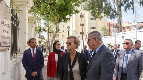 محافظ الإسكندرية وسفيرة الاتحاد الأوروبي يزوران مشروع تطوير شارع النبي دانيال محافظ الإسكندرية وسفيرة الاتحاد الأوروبي يزوران مشروع تطوير شارع النبي دانيال