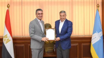 محافظ الإسكندرية يلتقي وزير التموين والمدير التنفيذي لمشروع “مستقبل مصر” في المقر الرئيسي للمحافظة