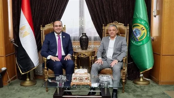 محافظ الإسماعيلية يستقبل رئيس الهيئة العامة للرعاية الصحية