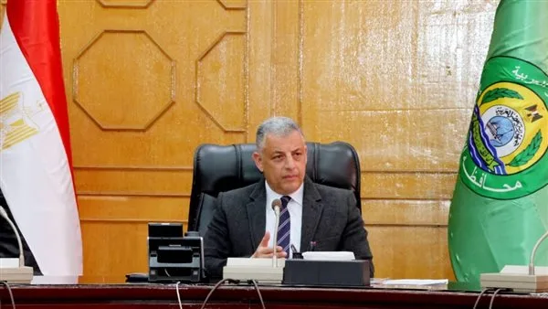 محافظ الإسماعيلية يشدد على intensifying campaigns لإزالة مواقع النباشين في قرية الحجاز محافظ الإسماعيلية يشدد على intensifying campaigns لإزالة مواقع النباشين في قرية الحجاز