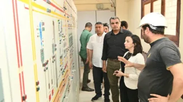 محافظ البحيرة تراقب عملية توريد القمح في صوامع الغلال بأبو المطامير