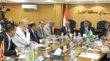 محافظ الجيزة يجتمع مع نواب المجلس عن مناطق المحافظة