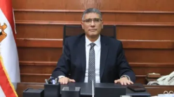 محافظ الجيزة يلتقي بأعضاء مجلسي الشيوخ والنواب لمناقشة المشاريع الخدمية