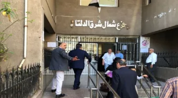 محافظ الدقهلية يقوم بجولة غير متوقعة في مركز التأمين الصحي بالعباسي