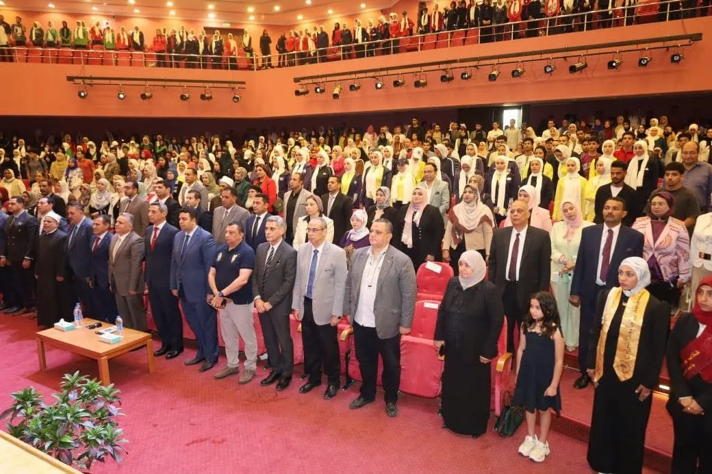 محافظ السويس يشهد ندوة “وجعل بينكم مودة ورحمة”
