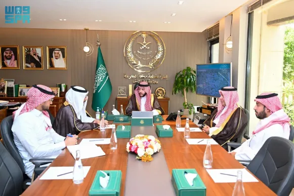 محافظ الطائف يستعرض خطط أمانة الطائف الموسمية لخدمة الحجاج والزوار محافظ الطائف يستعرض خطط أمانة الطائف الموسمية لخدمة الحجاج والزوار