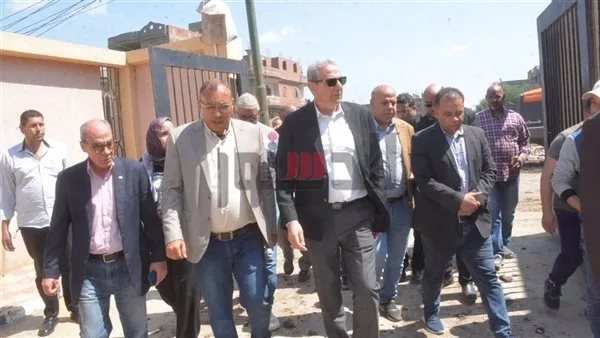 محافظ الغربية يجوب شوارع قرى الجابرية وكفر العبايدة