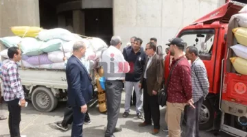 محافظ الغربية يزور مراكز تخزين القمح في طنطا: لن نسمح بتفريط في أي سنبلة