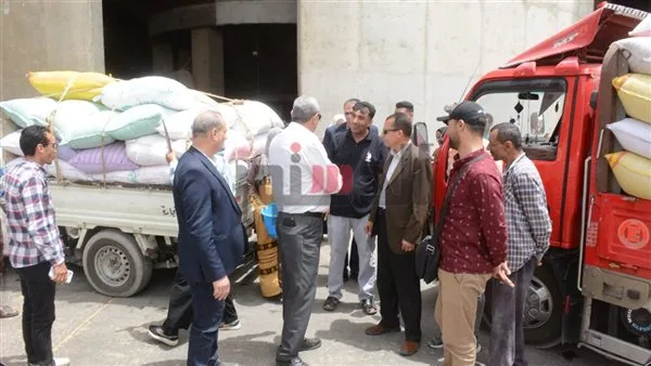 محافظ الغربية يزور مراكز تخزين القمح في طنطا: لن نسمح بتفريط في أي سنبلة محافظ الغربية يزور مراكز تخزين القمح في طنطا: لن نسمح بتفريط في أي سنبلة