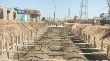 محافظ الغربية يشرف على تقدم العمل في محور النعناعية بكفر الزيات