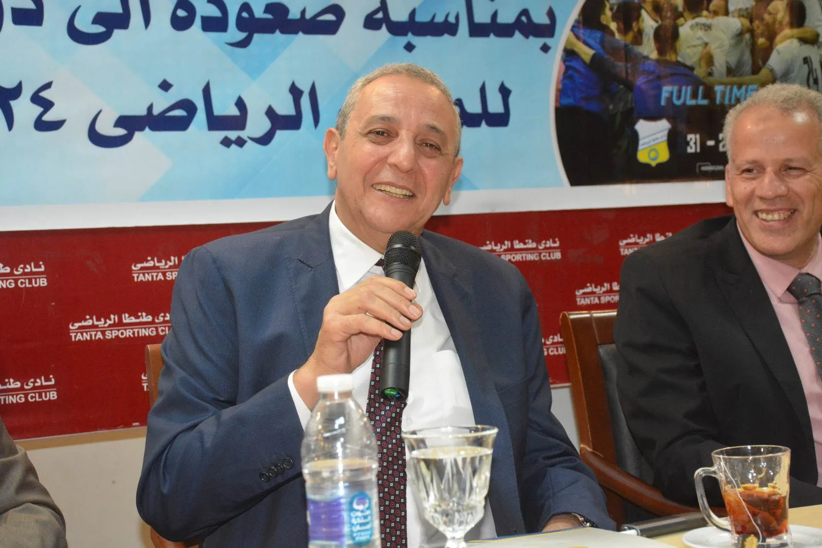 محافظ الغربية يكرم فريق كرة اليد بنادي طنطا عقب تأهله لدوري المحترفين محافظ الغربية يكرم فريق كرة اليد بنادي طنطا عقب تأهله لدوري المحترفين
