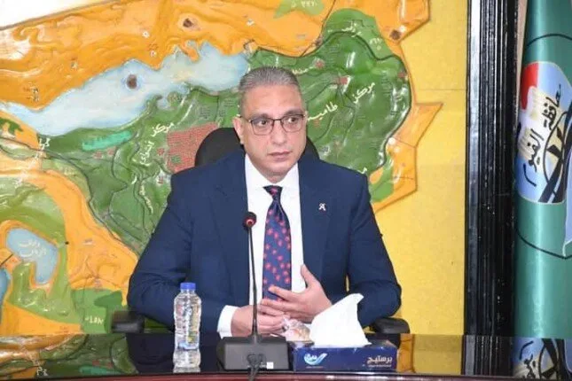 محافظ الفيوم: إتمام 57 مشروعاً في مجال الطرق والنقل ضمن الخطة الاستثمارية للمحافظة محافظ الفيوم: إتمام 57 مشروعاً في مجال الطرق والنقل ضمن الخطة الاستثمارية للمحافظة
