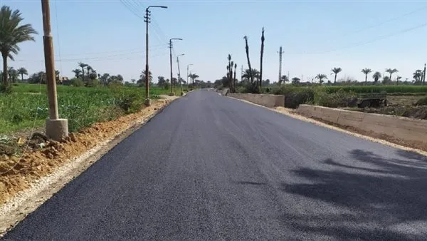 محافظ الفيوم: إنجاز 57 مشروعًا في مجال الطرق والنقل والمواصلات محافظ الفيوم: إنجاز 57 مشروعًا في مجال الطرق والنقل والمواصلات