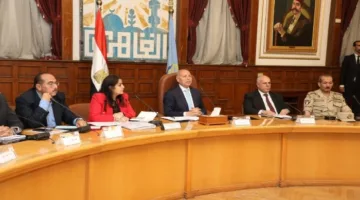 محافظ القاهرة: تحقيق رفاهية المواطن هو غايتنا الرئيسية، ونعمل بتنسيق مع الأجهزة التنفيذية وأعضاء مجلسي النواب والشيوخ.