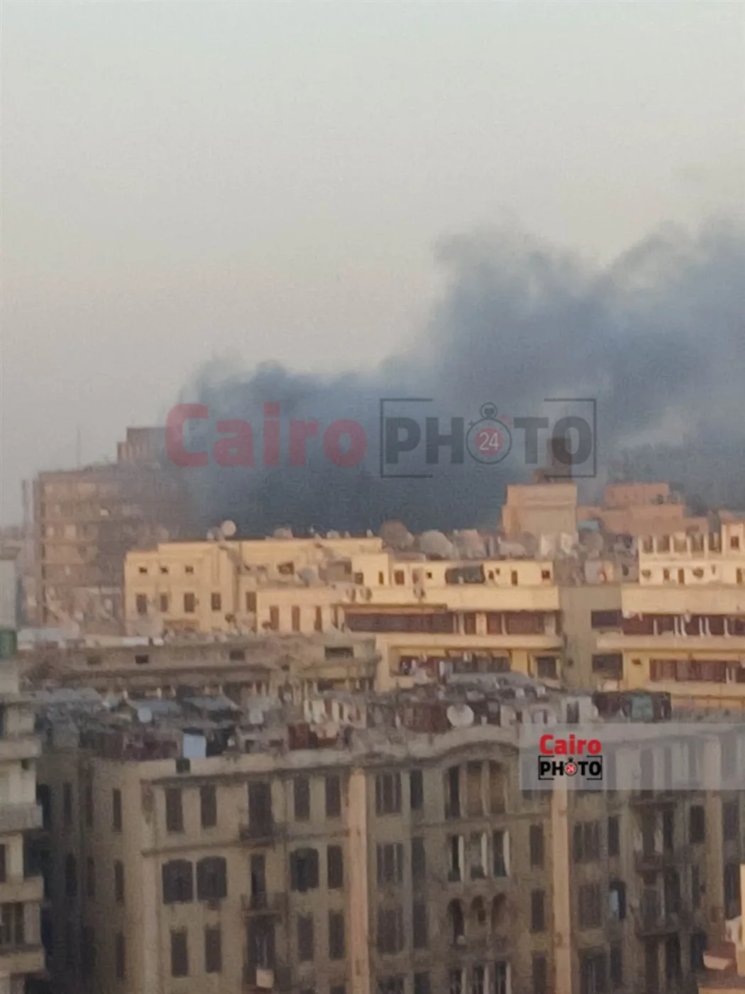 محافظ القاهرة: جارٍ السيطرة على حريق عقار أعلى بنك القاهرة بمنطقة وسط البلد| خاص
