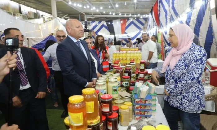 محافظ القاهرة يزور معرض “أهلاً بالعيد” في مصر الجديدة محافظ القاهرة يزور معرض “أهلاً بالعيد” في مصر الجديدة