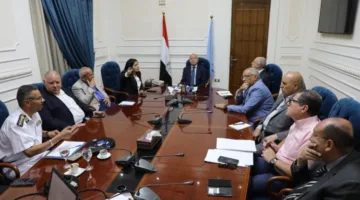 محافظ القاهرة يستعرض أفكار “التنسيق الحضاري” لتحسين شوارع مصر الجديدة