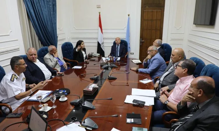محافظ القاهرة يستعرض أفكار “التنسيق الحضاري” لتحسين شوارع مصر الجديدة محافظ القاهرة يستعرض أفكار “التنسيق الحضاري” لتحسين شوارع مصر الجديدة