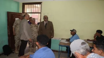 محافظ القليوبية يزور امتحانات الدبلومات الفنية في مدينة بنها