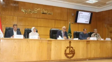 محافظ القليوبية يستعرض المشاريع الحالية في جميع القطاعات