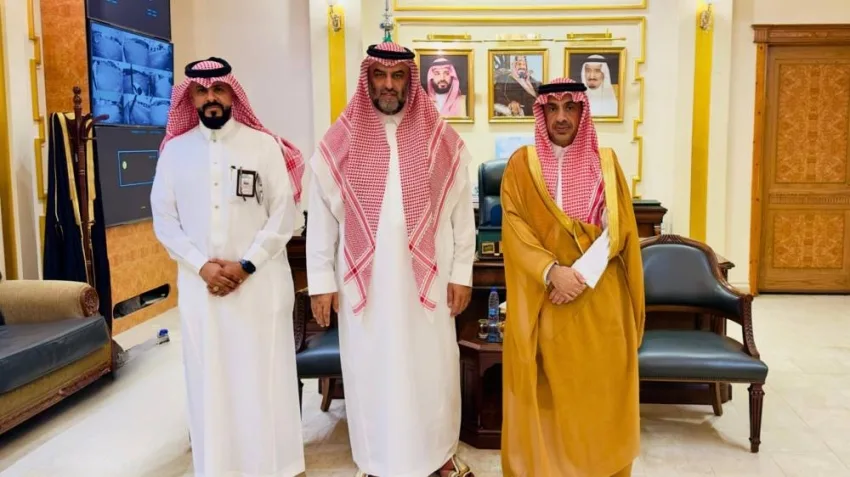 محافظ الليث يستعرض خطة التحول في إدارة الحوكمة لمكاتب التعليم بالمحافظة محافظ الليث يستعرض خطة التحول في إدارة الحوكمة لمكاتب التعليم بالمحافظة
